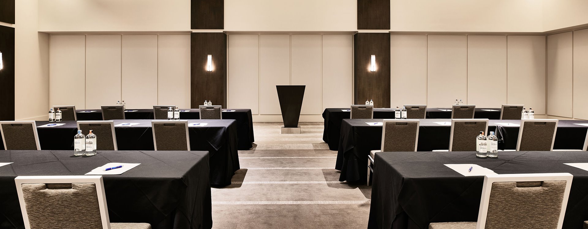 Meeting Services in Hotel Scottsdale