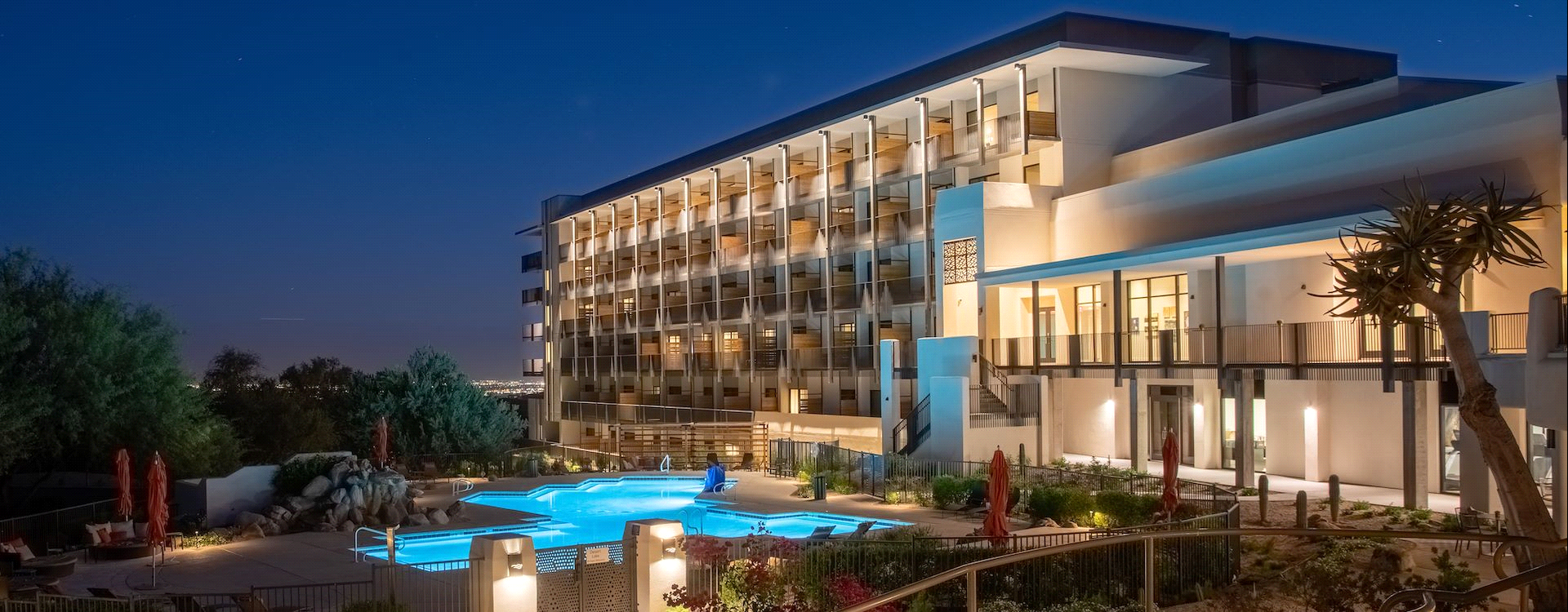 Rooms & Suites of Hotel ADERO Scottsdale 