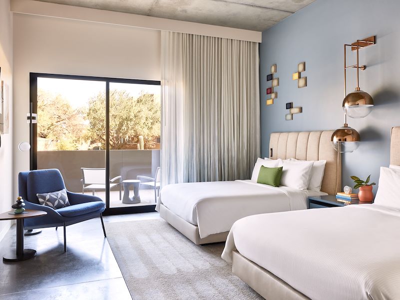 Book Hotel Rooms & Suites in Scottsdale, AZ